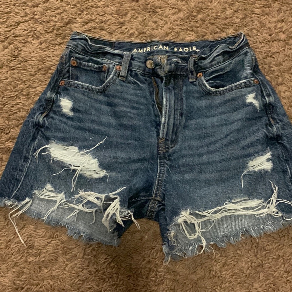 American eagle 90s boyfriend shorts